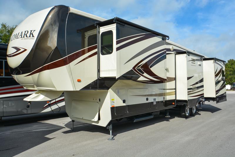 2015 Heartland Cyclone 4200