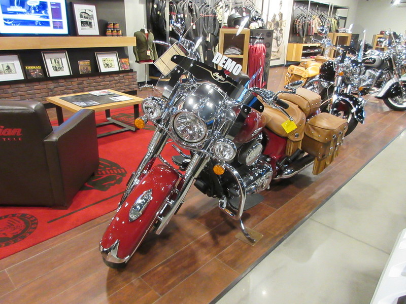 2015 Indian Chief Vintage Indian Red