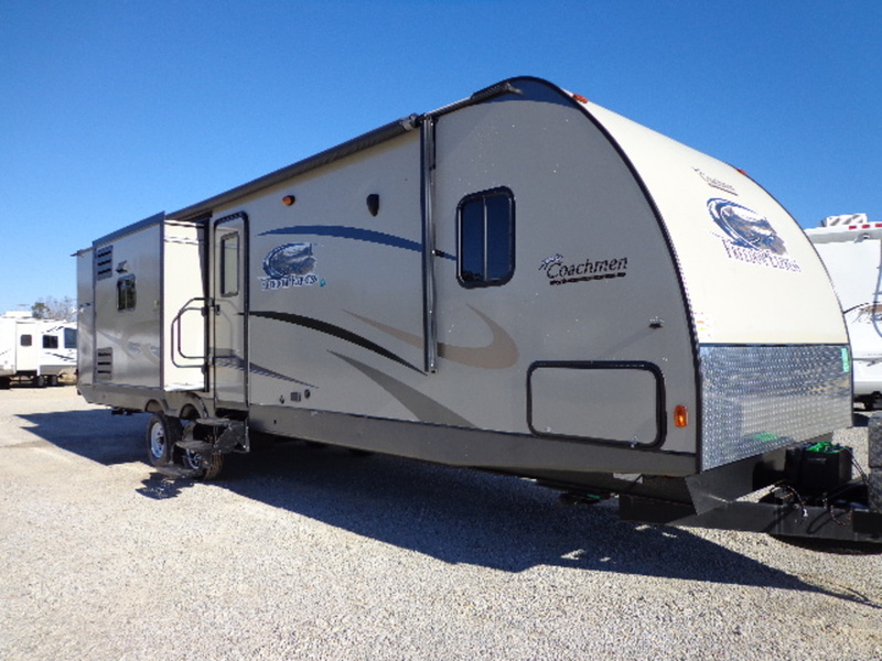 2014 Freedom Express FOREST RIVER COACHMEN 320BHDS/BUY DOWN A
