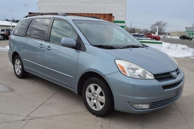 2004 Toyota Sienna Mini