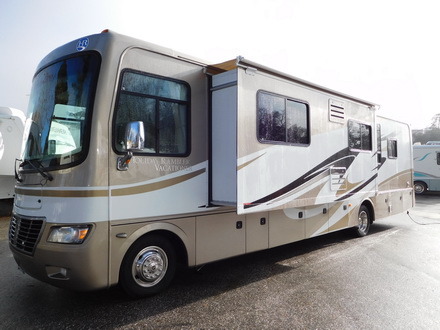 2001 Holiday Rambler Admiral 32PBD