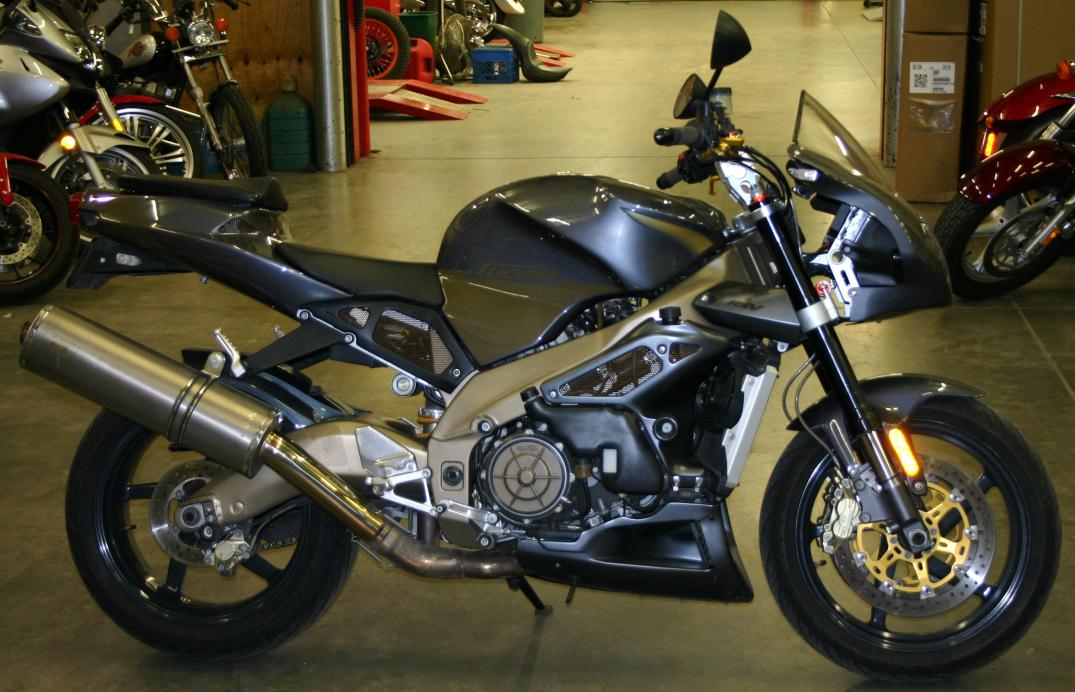 2003 Aprilia RSV TUONO