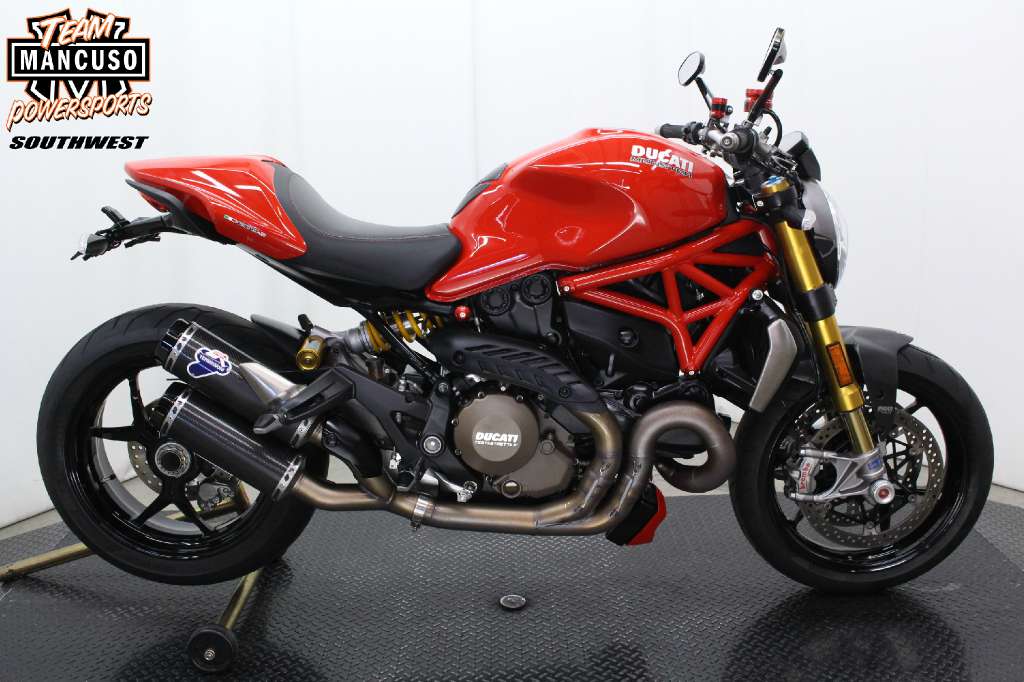 2015 Ducati Diavel White Carbon
