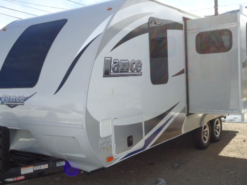 2016 Lance Truck Campers 650