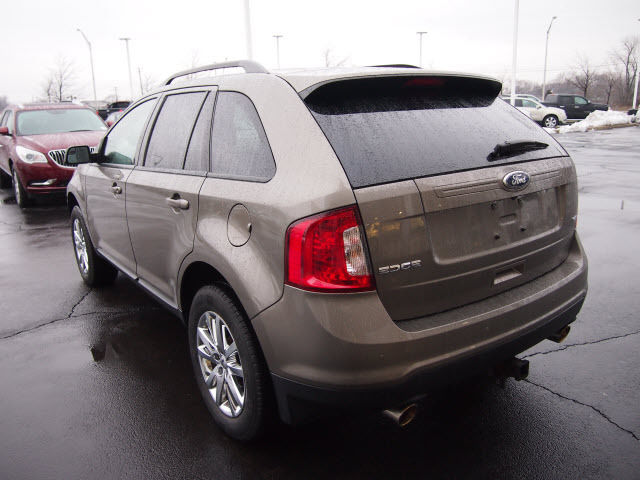 2013 Ford Edge SEL 4dr SUV SEL