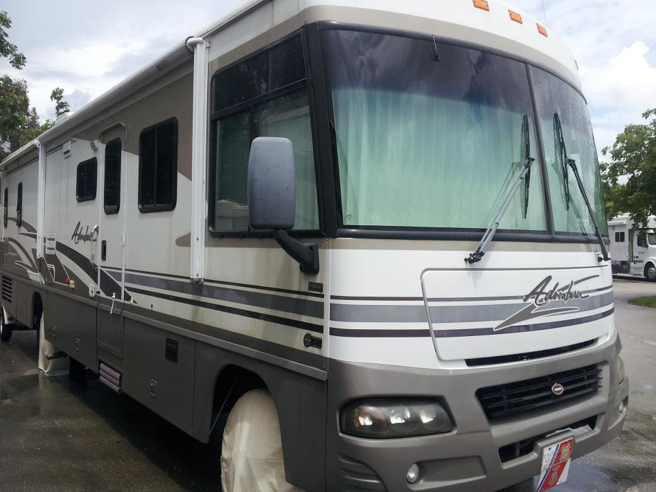 2014 Winnebago Minnie Winnie 31K