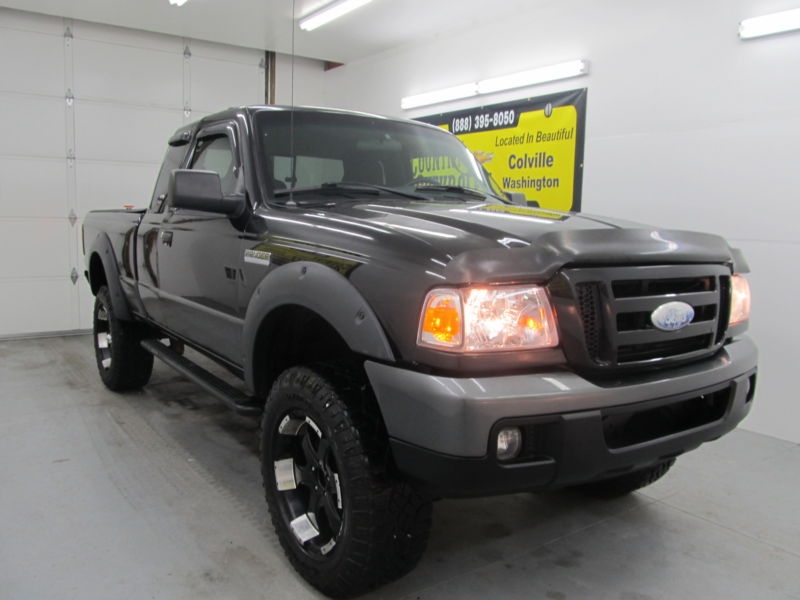 2008 Ford Ranger Extended Cab 4X4 XLT***LIFTED, HEAD TURNER***