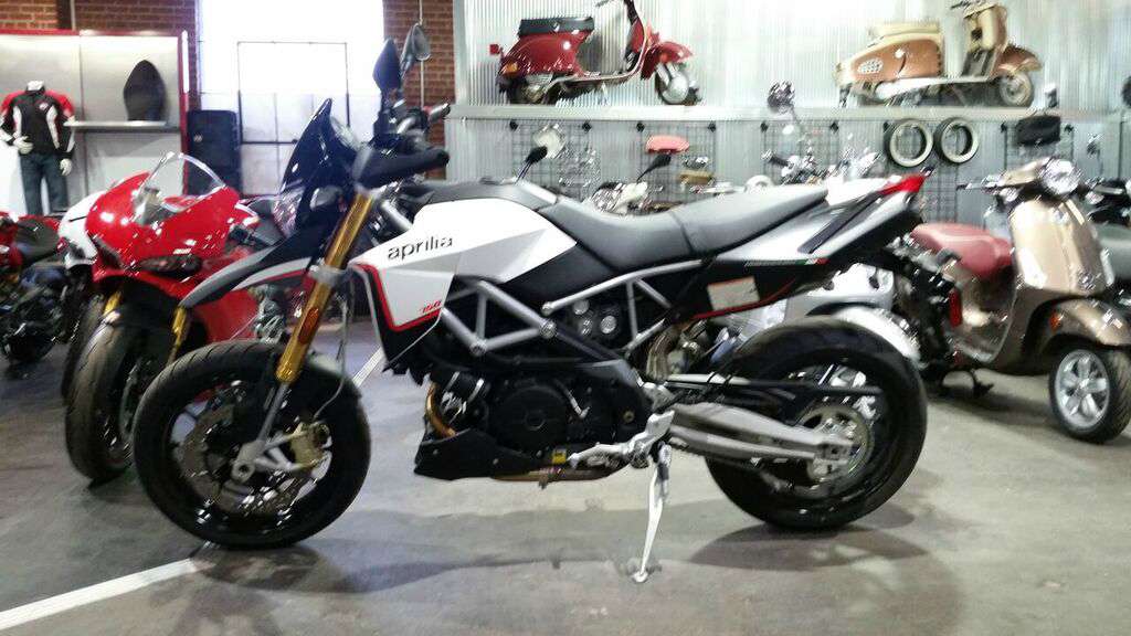 2008 Aprilia RSV 1000 R Factory