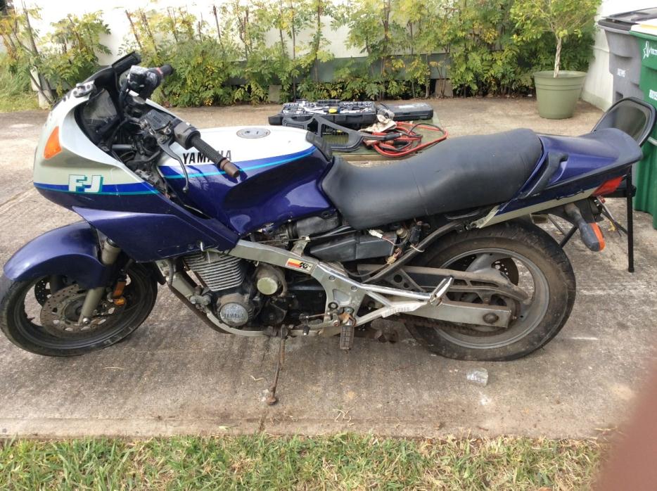 2011 Yamaha Yzf