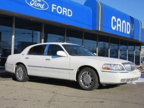 2010 Lincoln Town Car 4 Door Sedan