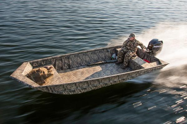 2016 Crestliner 1860 Retriever Jon