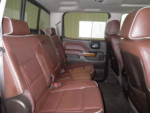 2014 Chevrolet Silverado 1500 4 Door Crew Cab Short Bed Truck, 3