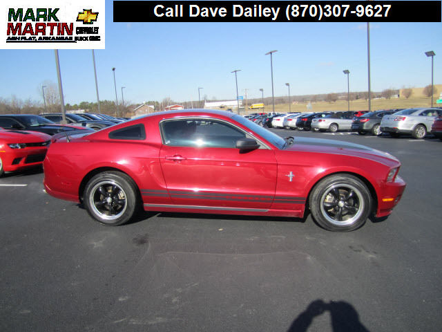 2010 Ford Mustang 2 Dr Coupe