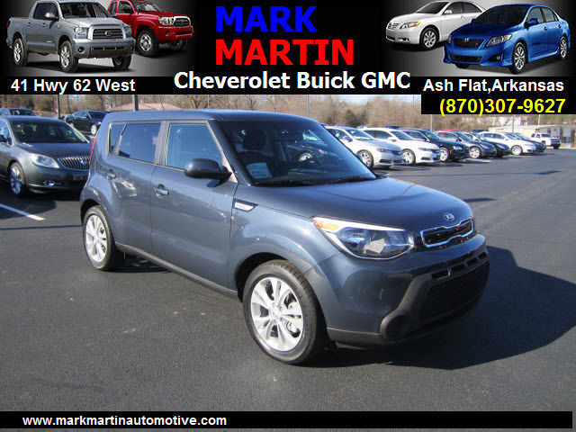 2015 Kia Soul + 4dr Wagon +