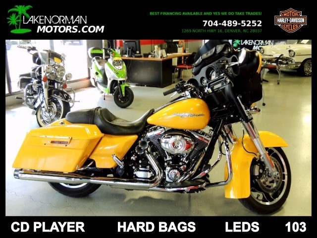 2013 Harley-Davidson FLHXI