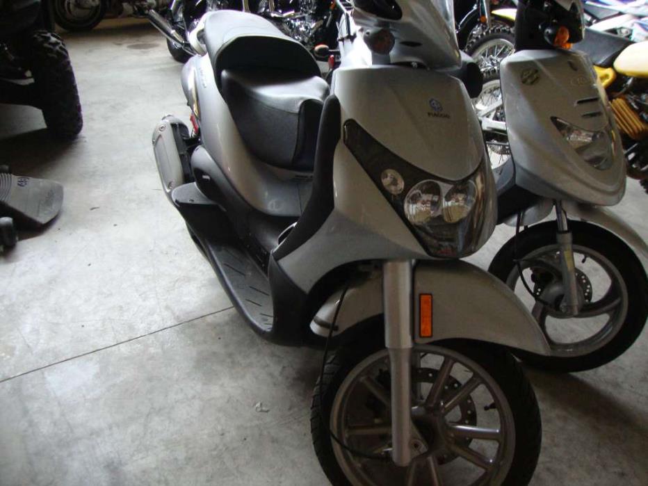 Piaggio Beverly 250, 2006 god.