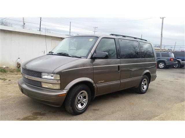 1999 Chevrolet Astro 2WD