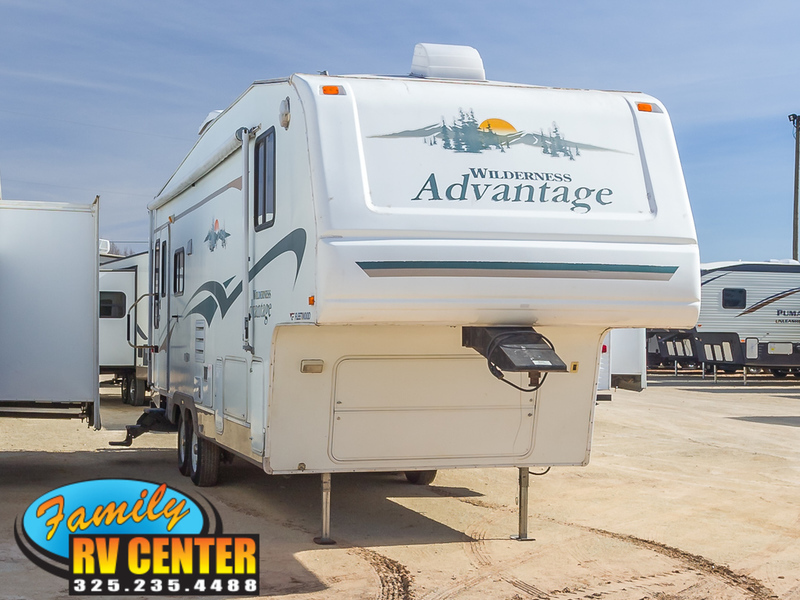 2005 Fleetwood Wilderness Advantage 285RLS