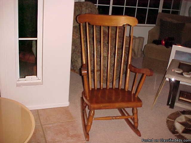 Wooden Rocking chair, 0