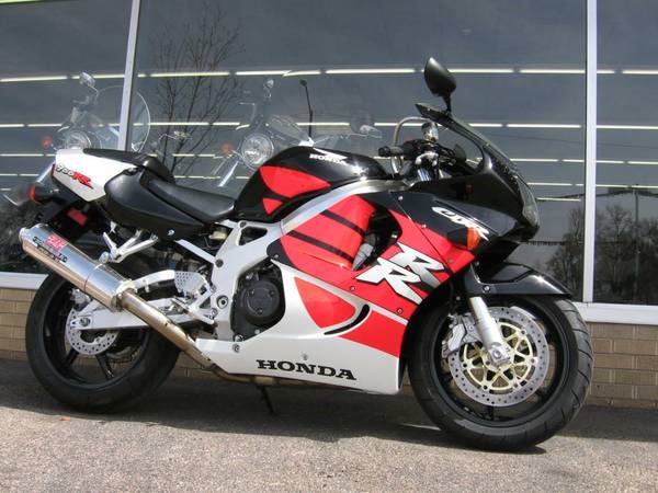 1999  Honda  CBR900RR