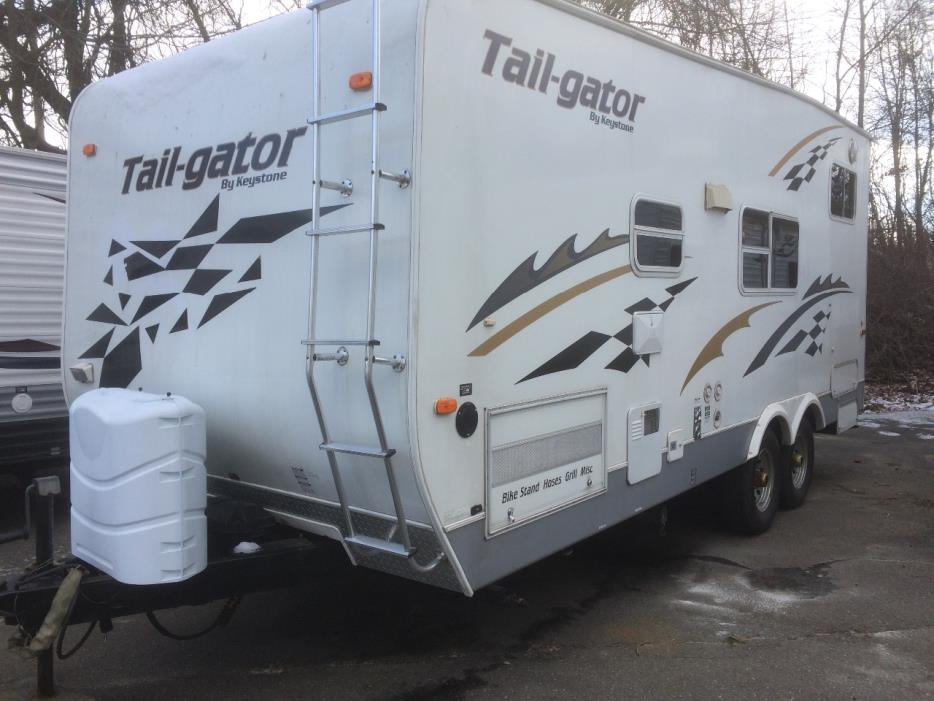 2004 Keystone TAILGATOR 210RR