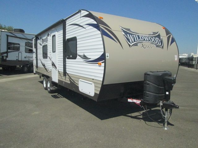 2016 Forest River Wildwood 261BHXL ALL POWER PACKAGE/