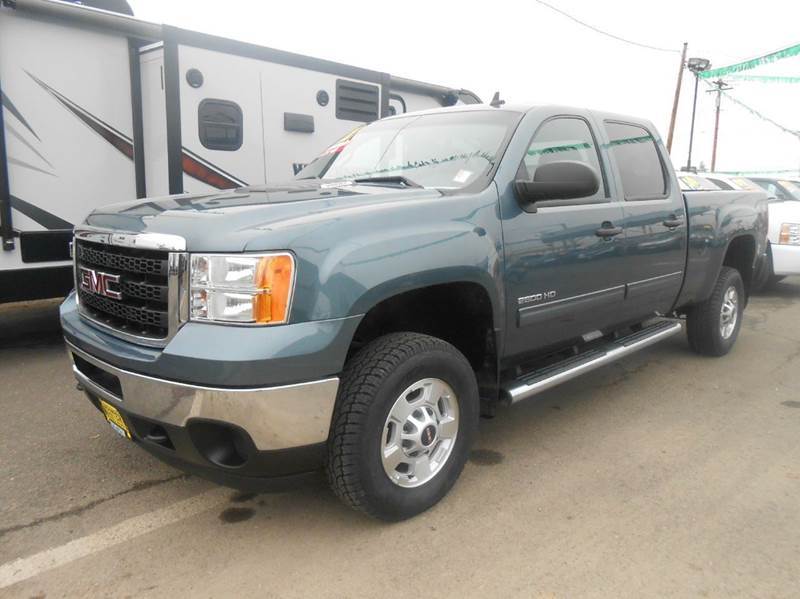 2011 GMC Sierra 2500HD SLE 4x4 4dr Crew Cab SB