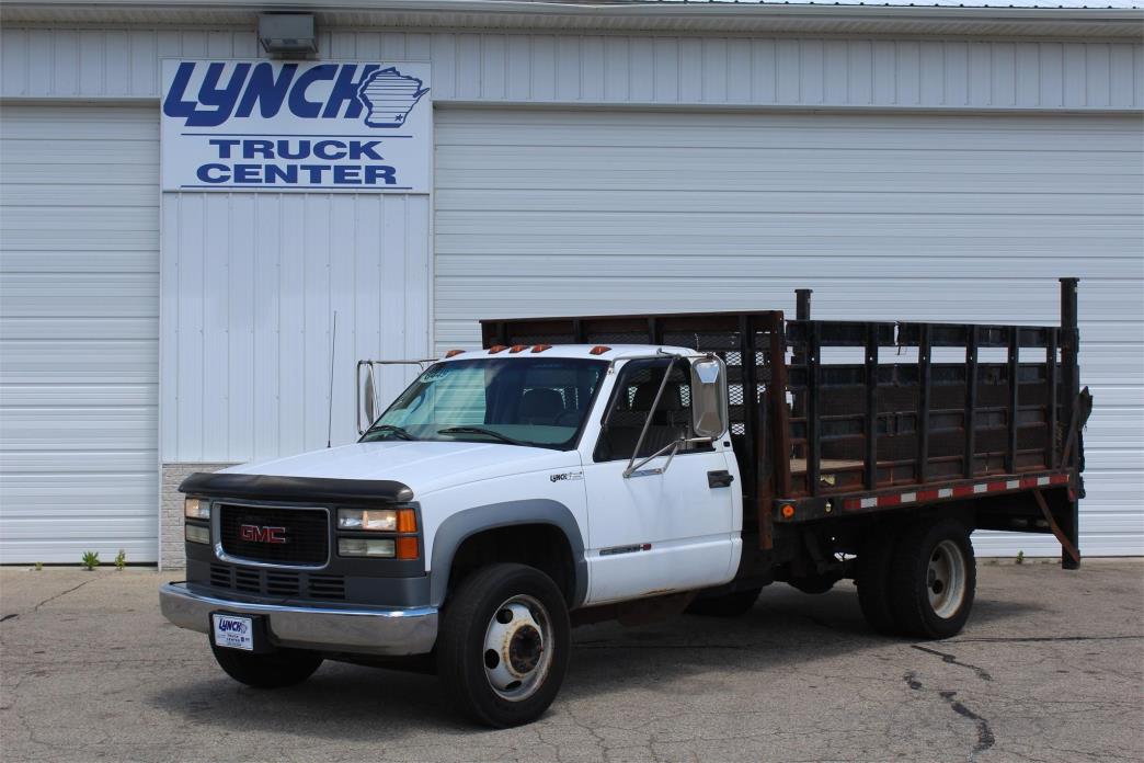 2001 Gmc 3500hd  Stake Bed