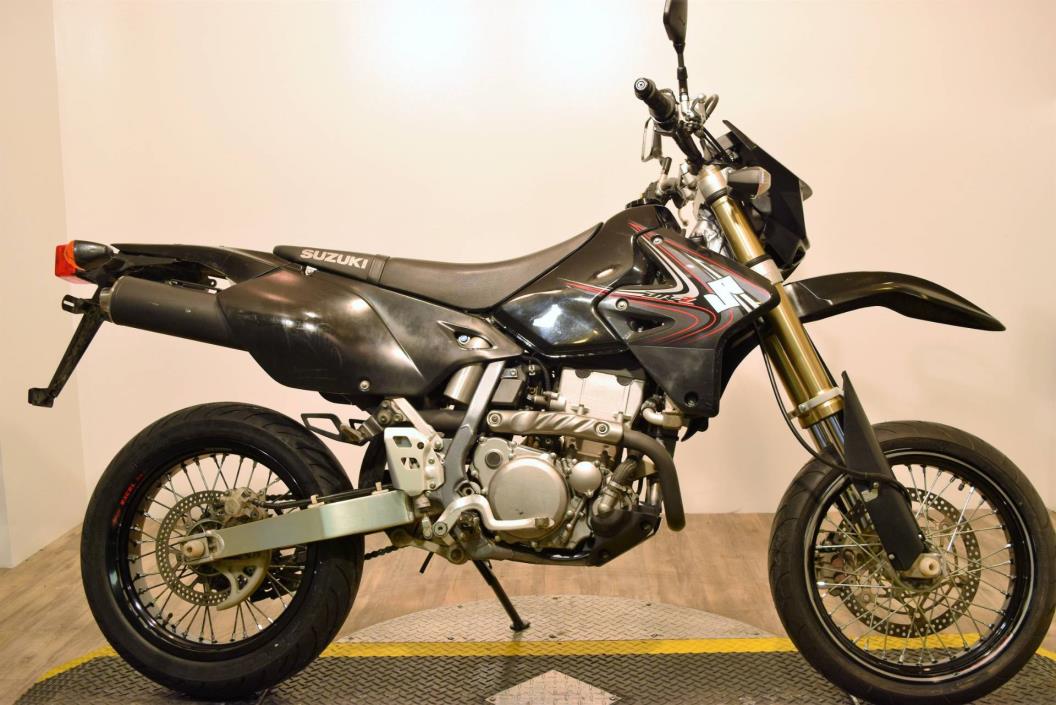 2001 Suzuki VZ800