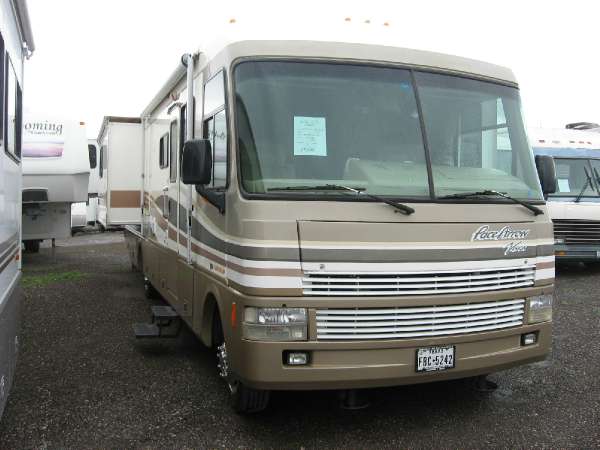 2000  Pace Arrow  VISION 35R