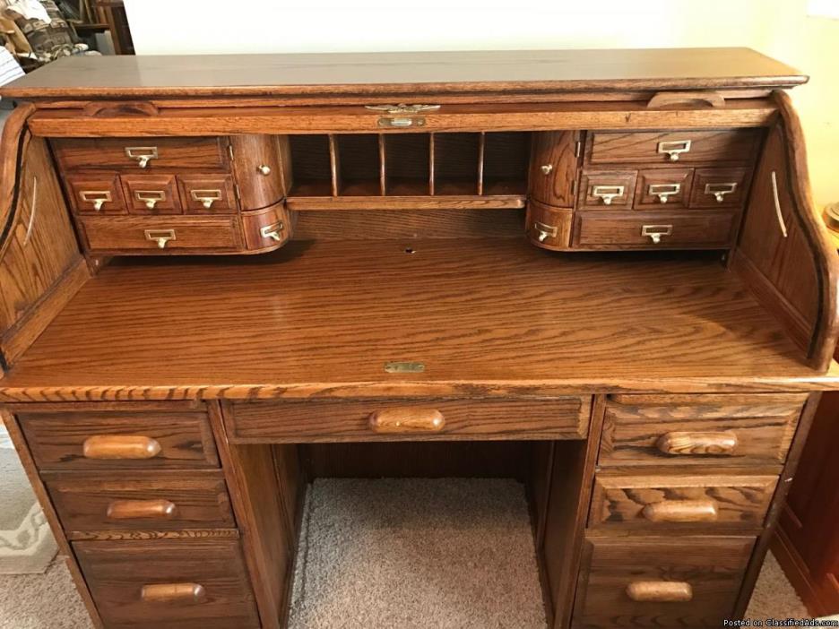Antique Oak Roll Top Desk, 0
