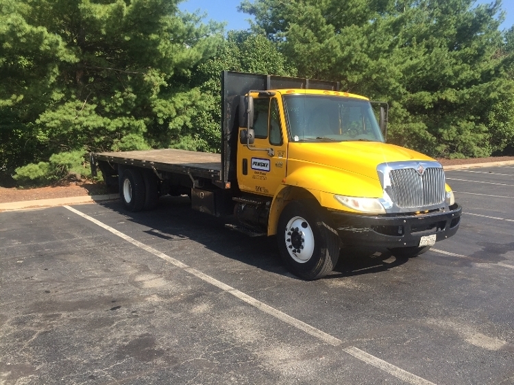 2007 International Durastar 4300  Flatbed Truck