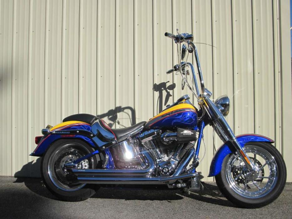 2006  Harley-Davidson  CVO™ Screamin' Eagle Fat Boy