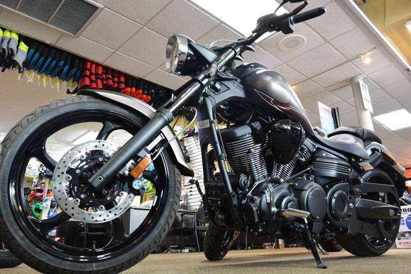 2017 Yamaha Vstar 1800 Deluxe