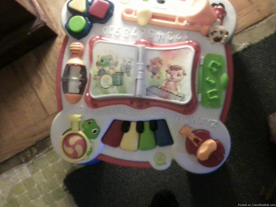 Baby play table, 0