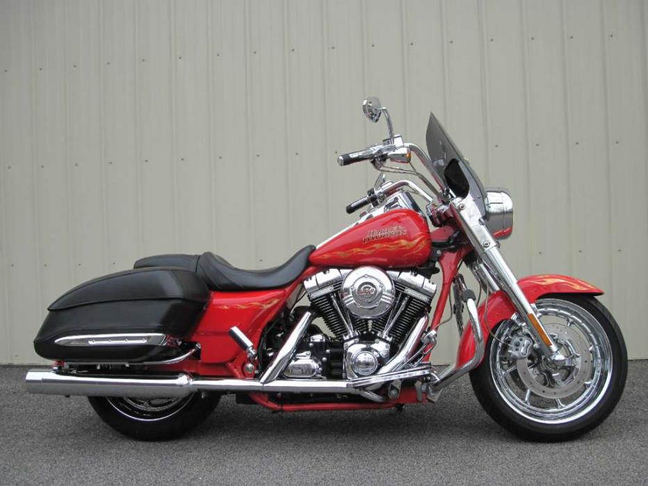 2007  Harley-Davidson  CVO™ Screamin' Eagle Road King