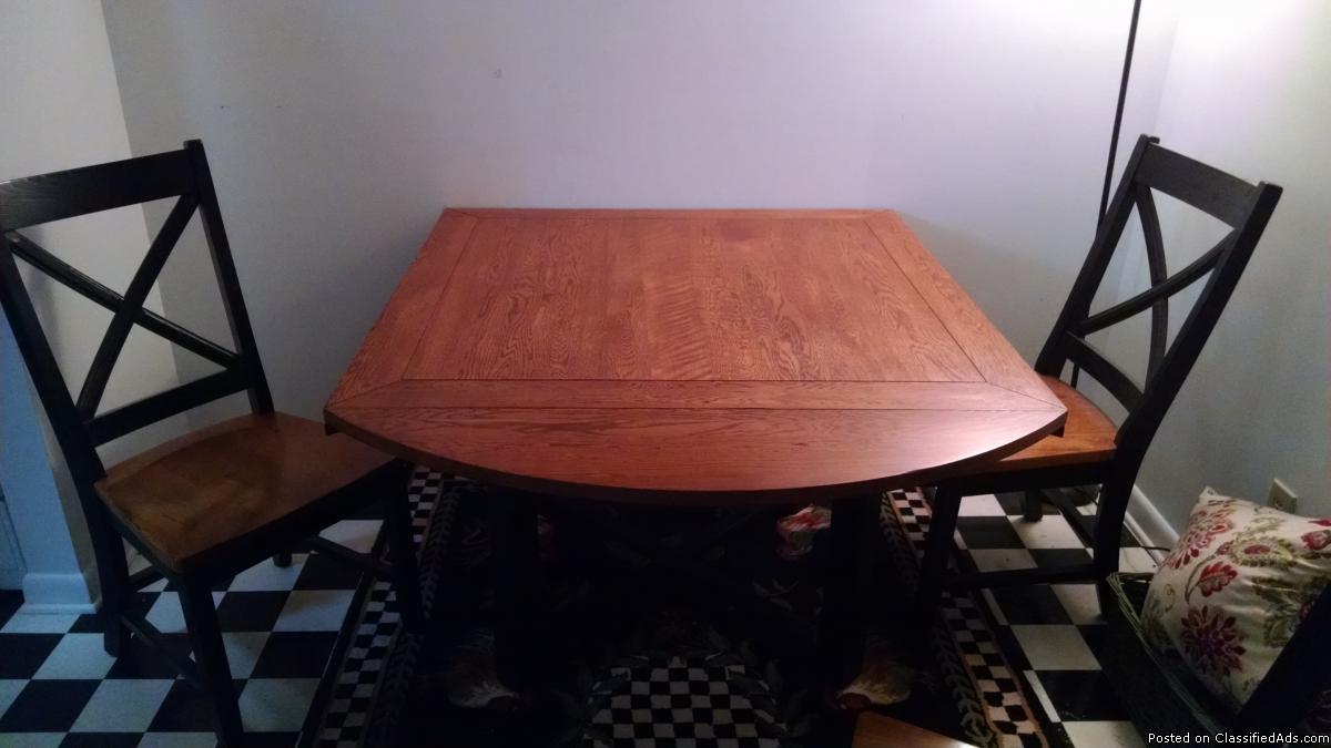 Dinning room table and chairs, 1