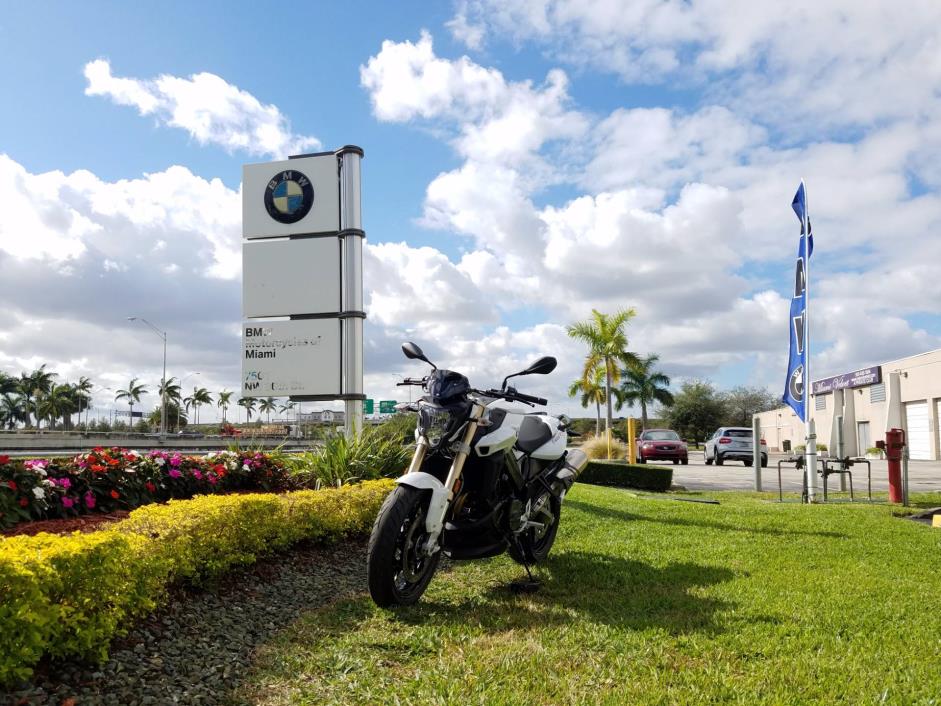 2016  BMW  F 800 R