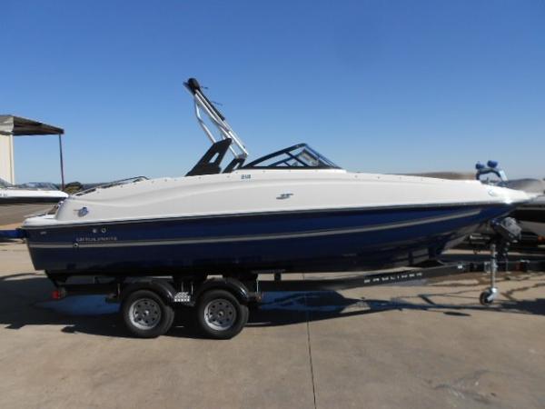 2017 Bayliner 215 Deck Boat