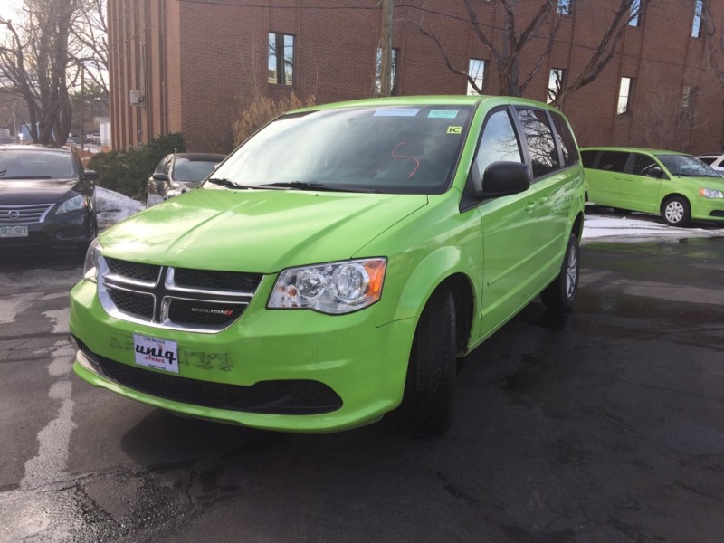 HANDICAP 2015 Dodge Grand Caravan 4dr Wgn Canada Value Package (WHEELCHAIR)