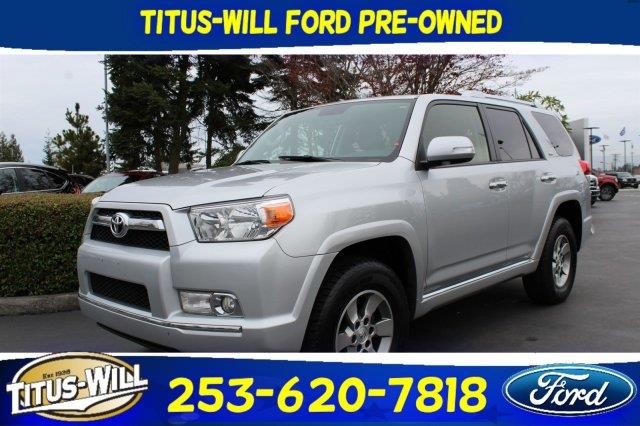 2013 Toyota 4Runner SR5,4WD,AUTO,ROOF,V6