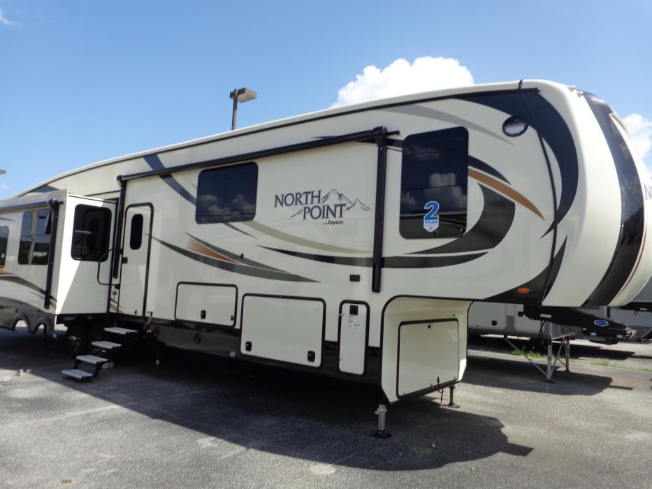 2017  Jayco  NORTHPOINT 377RLBH