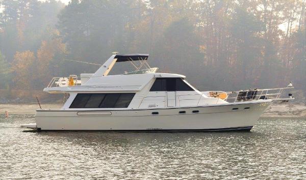 1999 Bayliner 4788 Pilot House Motoryacht