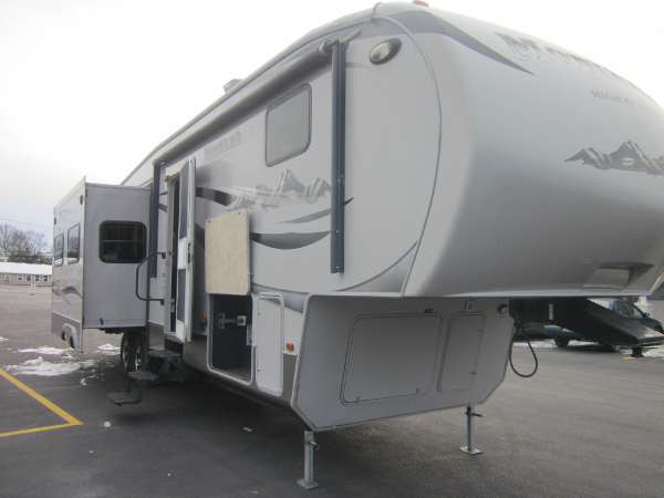 2011  Montana High Country  313RE