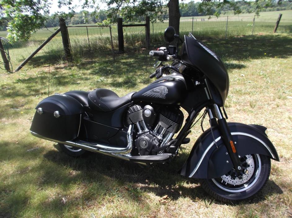 2017  Indian  Chieftain Dark Horse