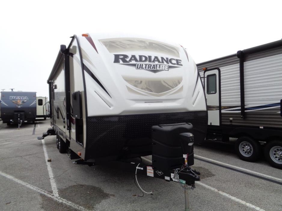 2017 Cruiser Rv Radiance 25RL