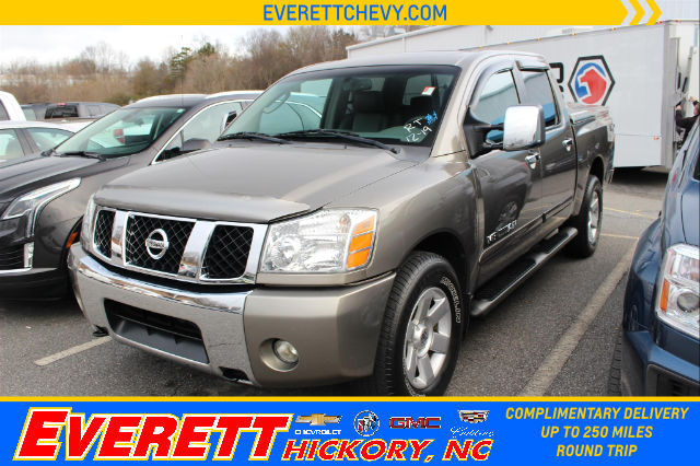 2006 Nissan Titan  Pickup Truck