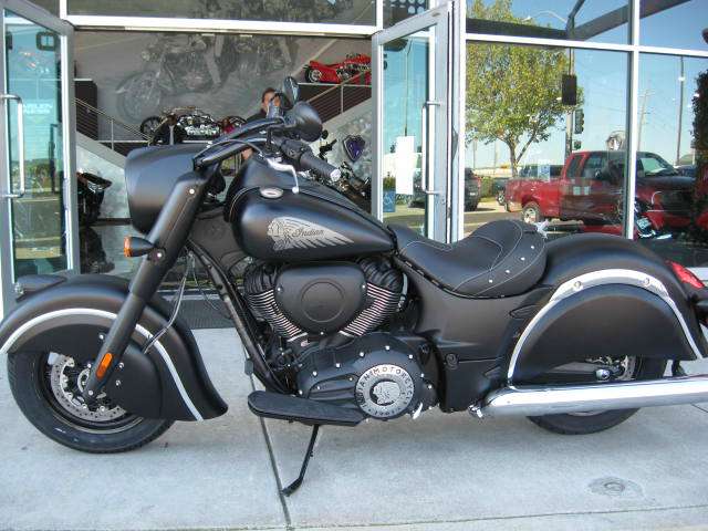 2016  Indian  Chief Dark Horse