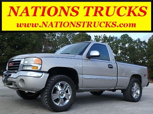 2004 Gmc Sierra 1500  Pickup Truck