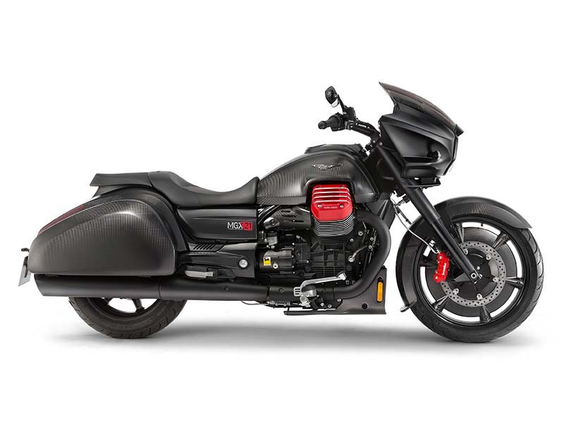 2017  Moto Guzzi  MGX-21 Flying Fortress